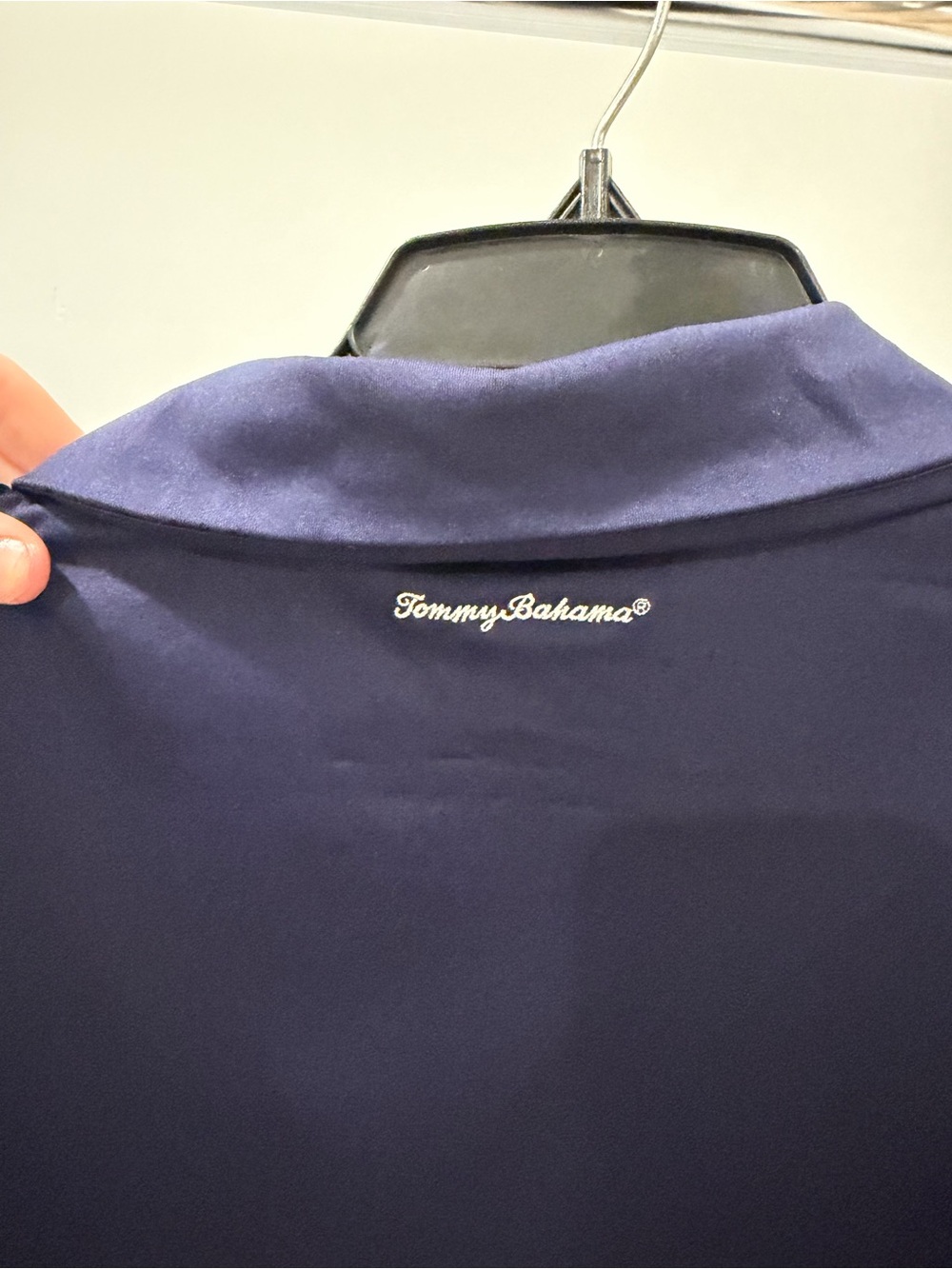 Tommy Bahama Navy Sleeveless Polo with Turquoise & Blue Floral Skort๐๐๐ด - Picture 6 of 6